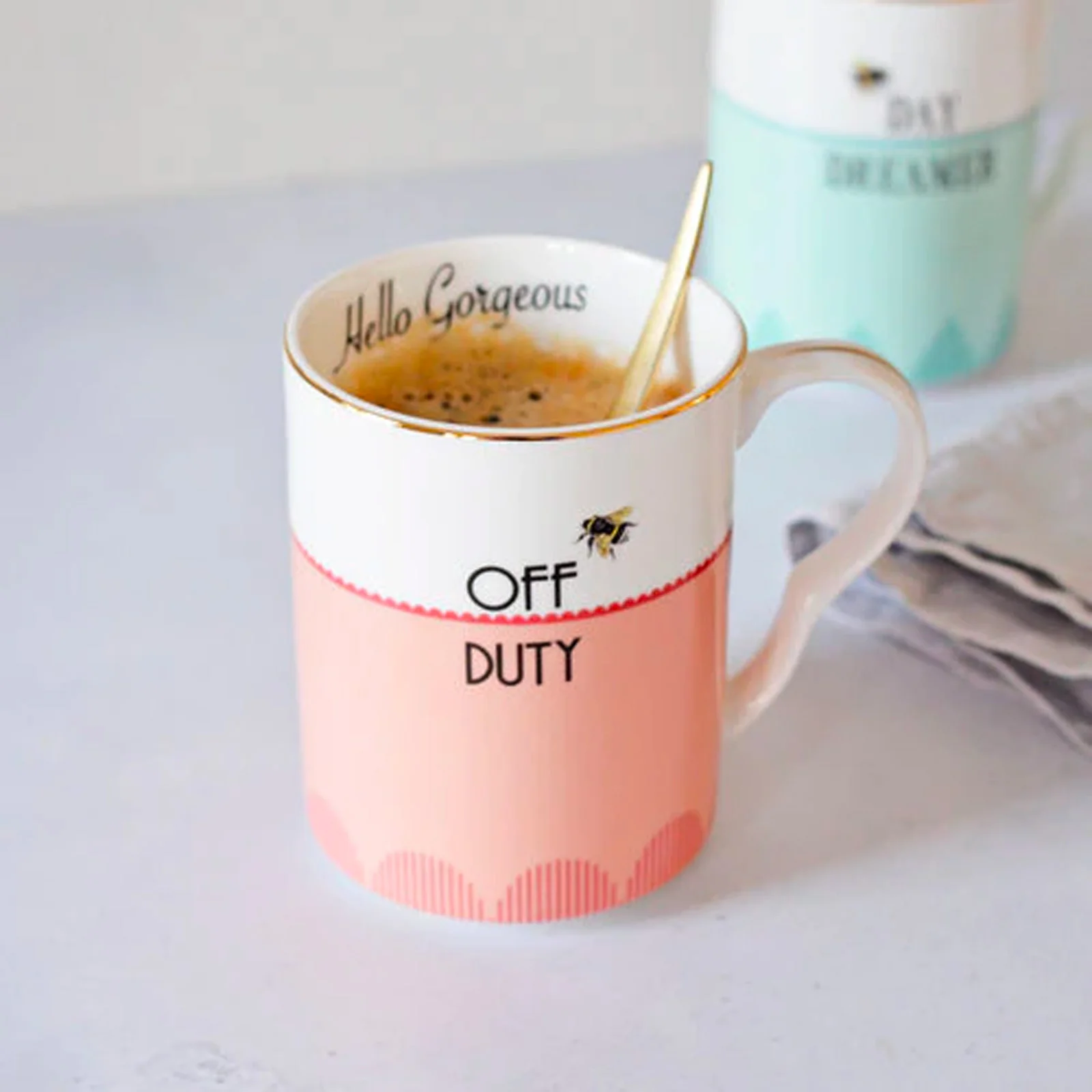 Yvonne Ellen Day Dreamer/Off Duty Set of 2 Mugs - Image 4